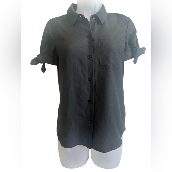 kate spade Tops - Kate Spade New York Black Silk Blend Button Front Blouse Size 4